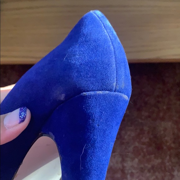 Stilettos - Picture 4 of 5